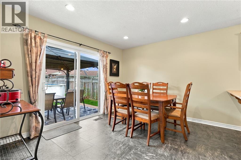 99 STIEFELMEYER Crescent, Baden — photo 11