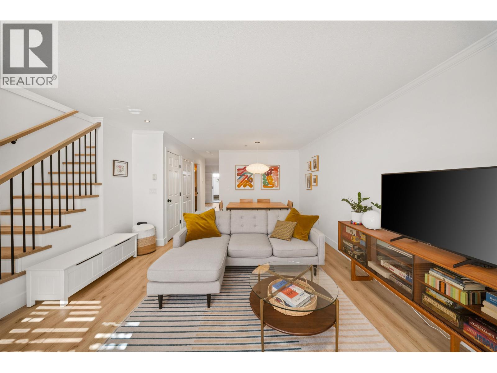 Property for sale at 18 222 E 5TH STREET
