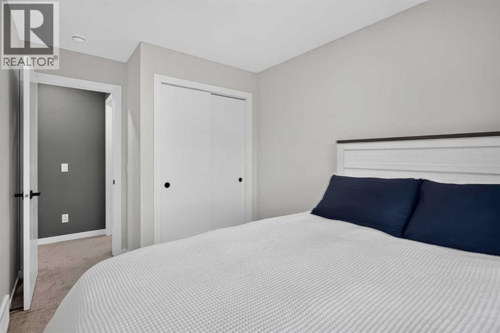 743 Wolf Willow Boulevard SE - photo 31
