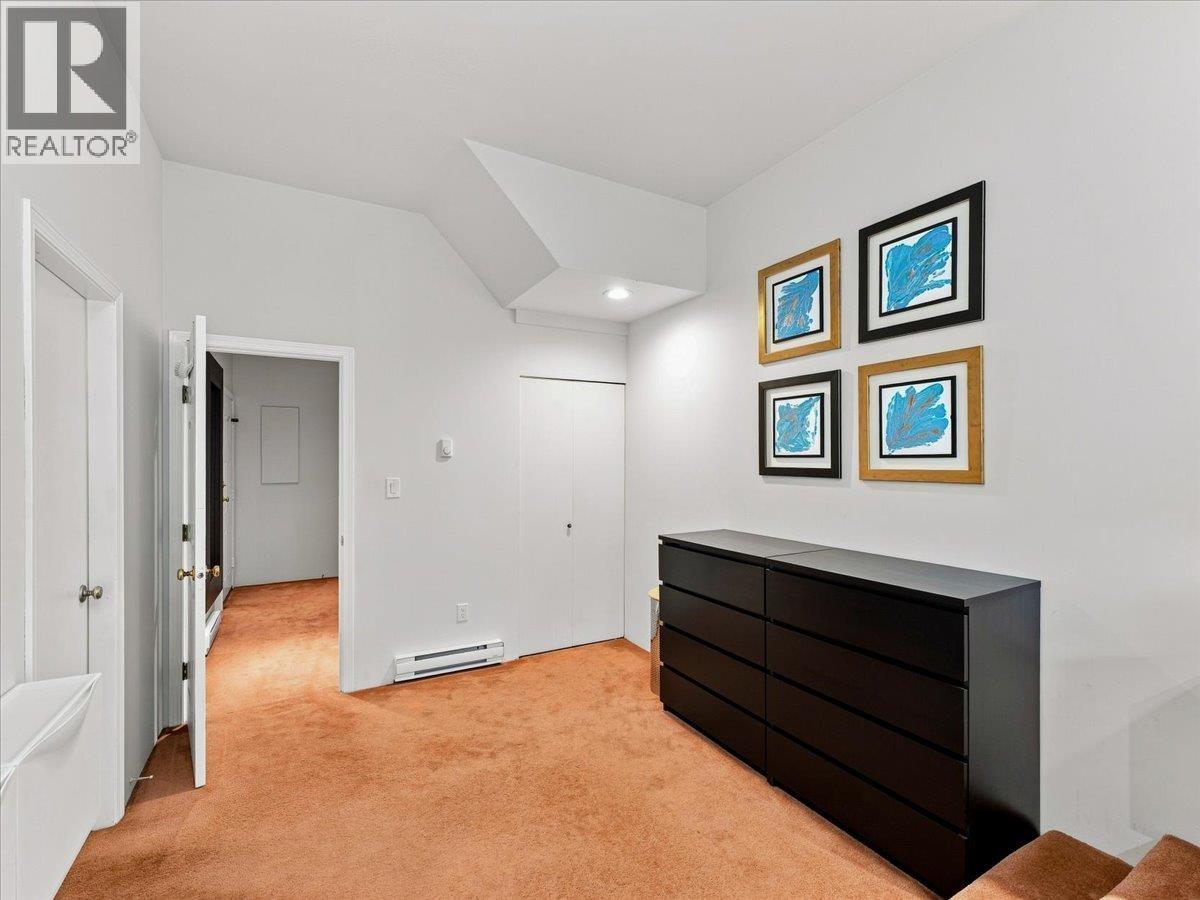 16 1620 BALSAM STREET, Vancouver - Image 1