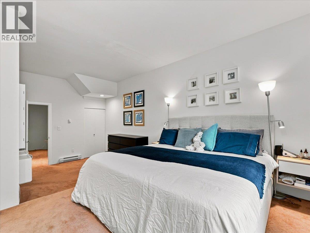 16 1620 BALSAM STREET, Vancouver - Image 1