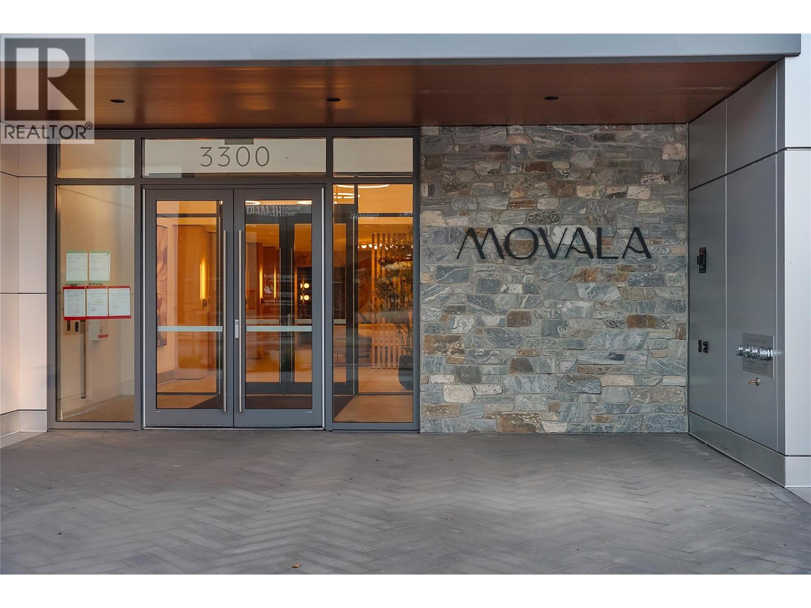 3300 Lakeshore Drive Unit# 418, Kelowna