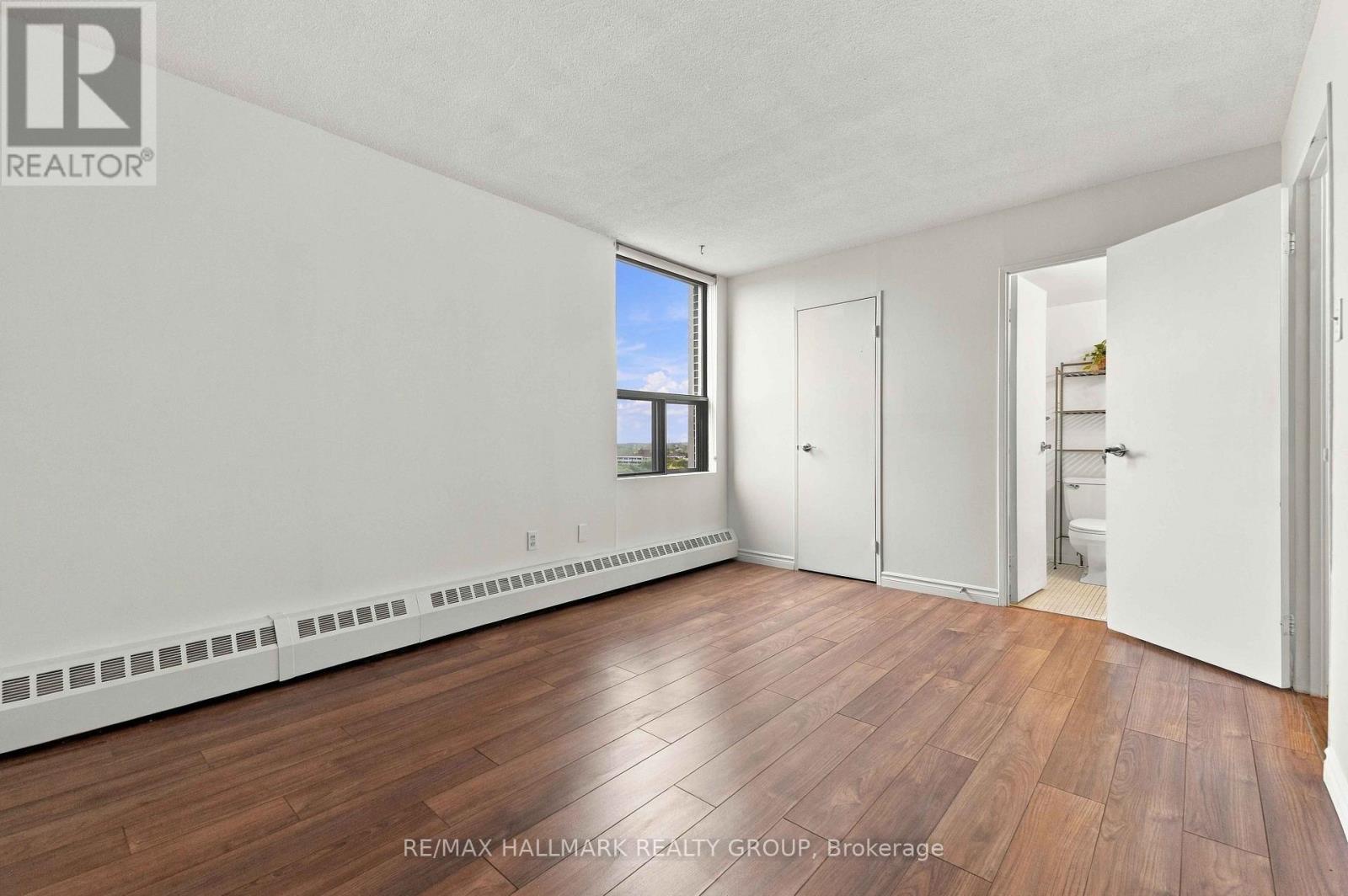 2400 Virginia Drive — photo 21