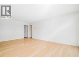 210, 663 12 Street Nw, Medicine Hat, AB T1A7M1 Photo 12