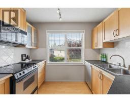 4pc Bathroom - 2504, 7171 Coach Hill Road Sw, Calgary, AB T3H3R7 Photo 9