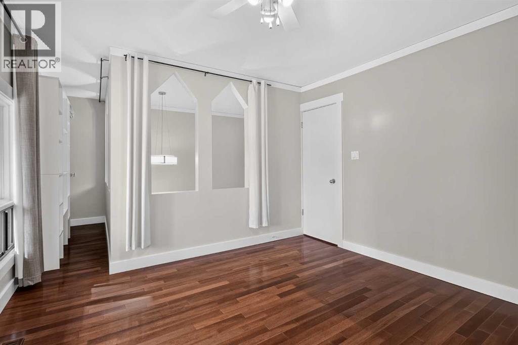 226 11 Avenue NE - 32