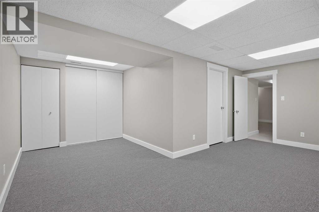 226 11 Avenue NE - Image 40