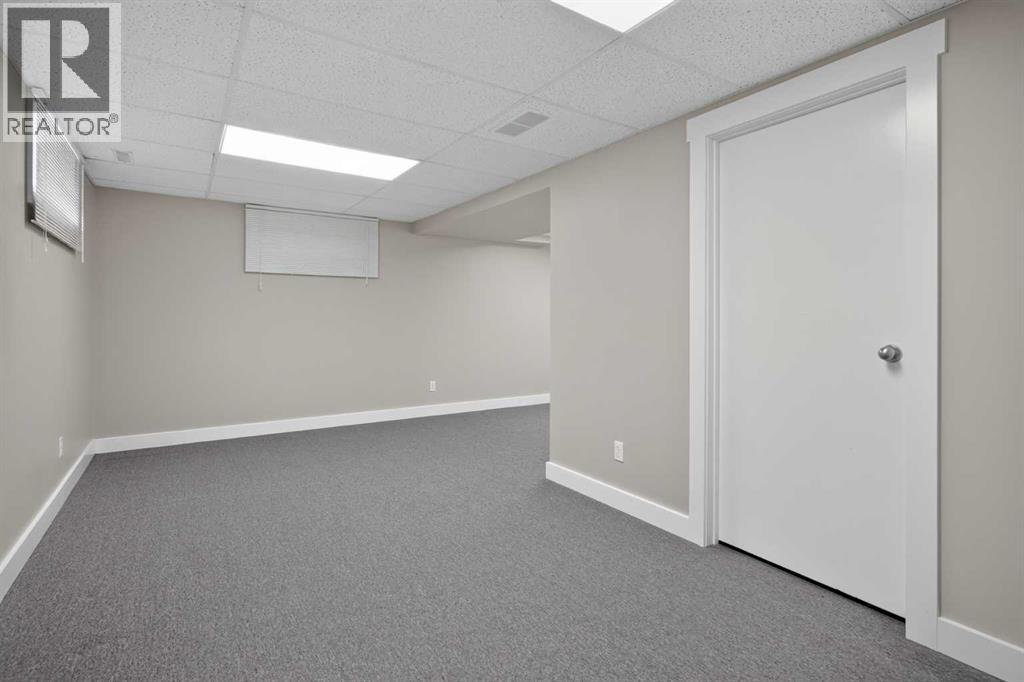 226 11 Avenue NE - 39