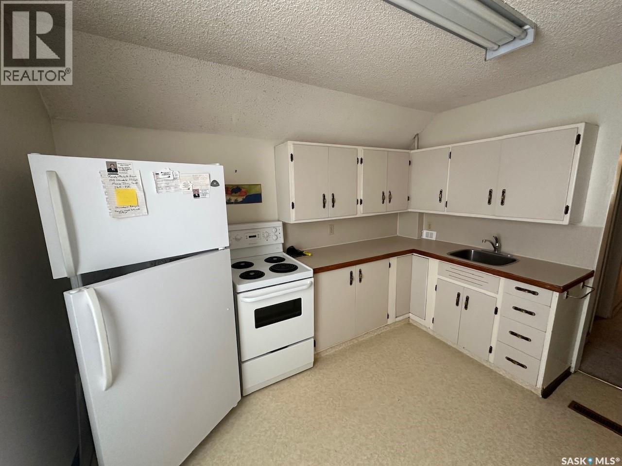 335 main STREET S - 12