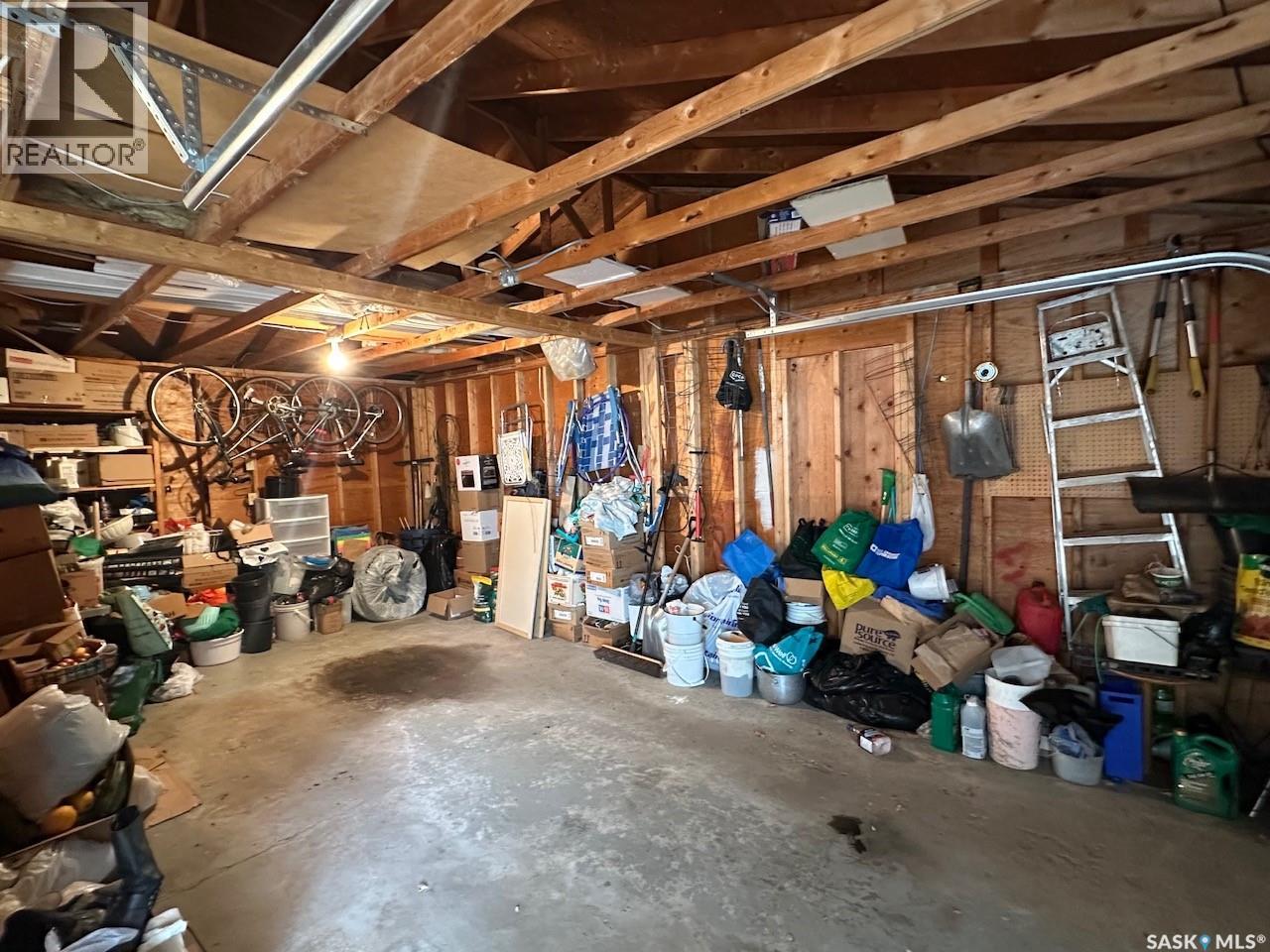 335 main STREET S - 34