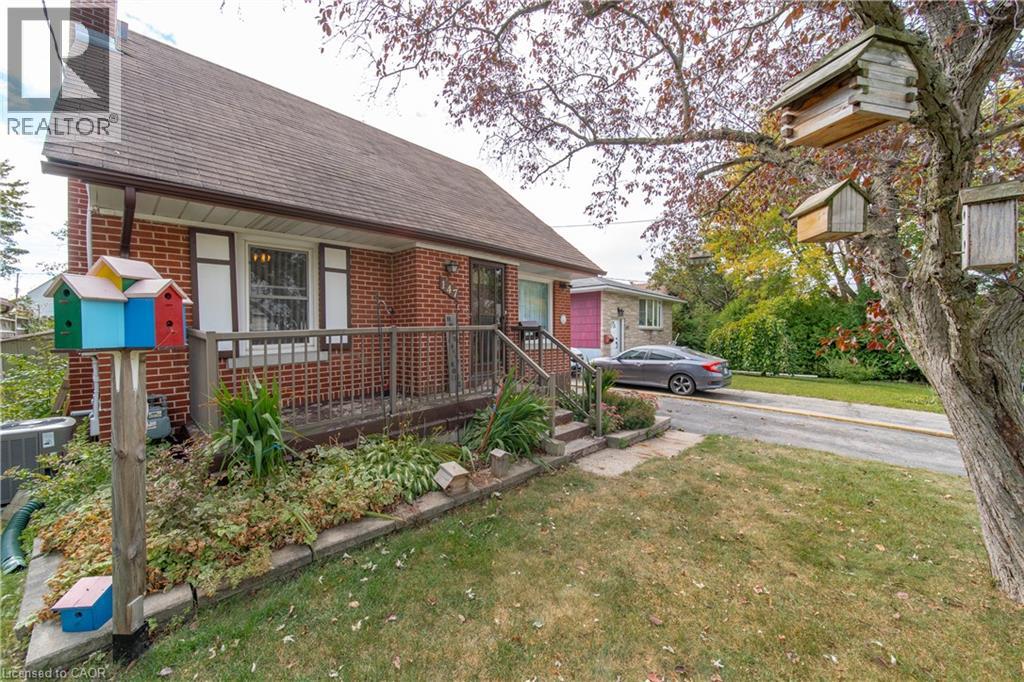 147 Glen Road — photo 4