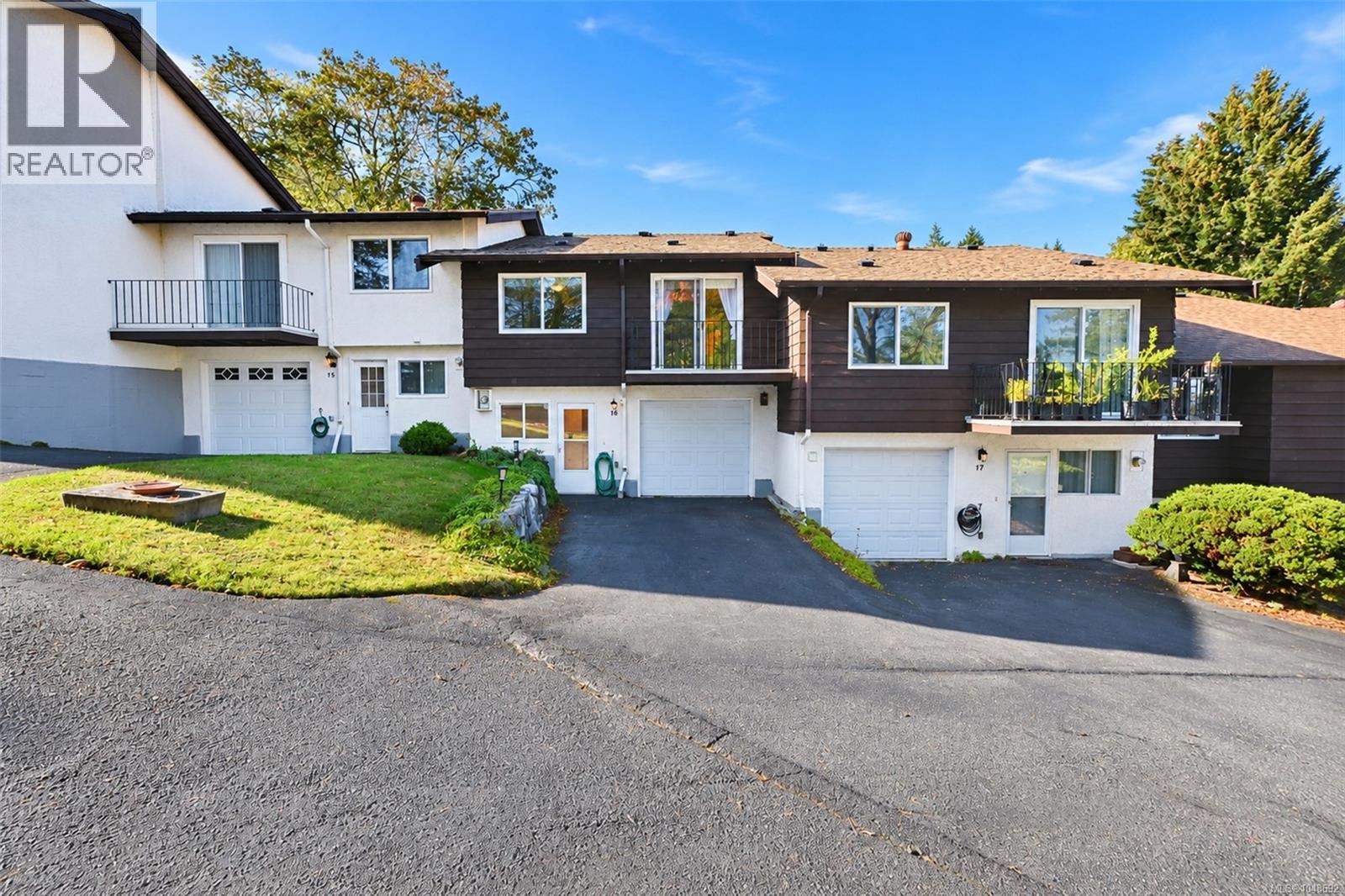 #16 278 Island Hwy - 54