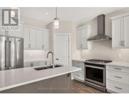189 Johanna Street, Mississippi Mills, ON K0A1A0 Photo 8