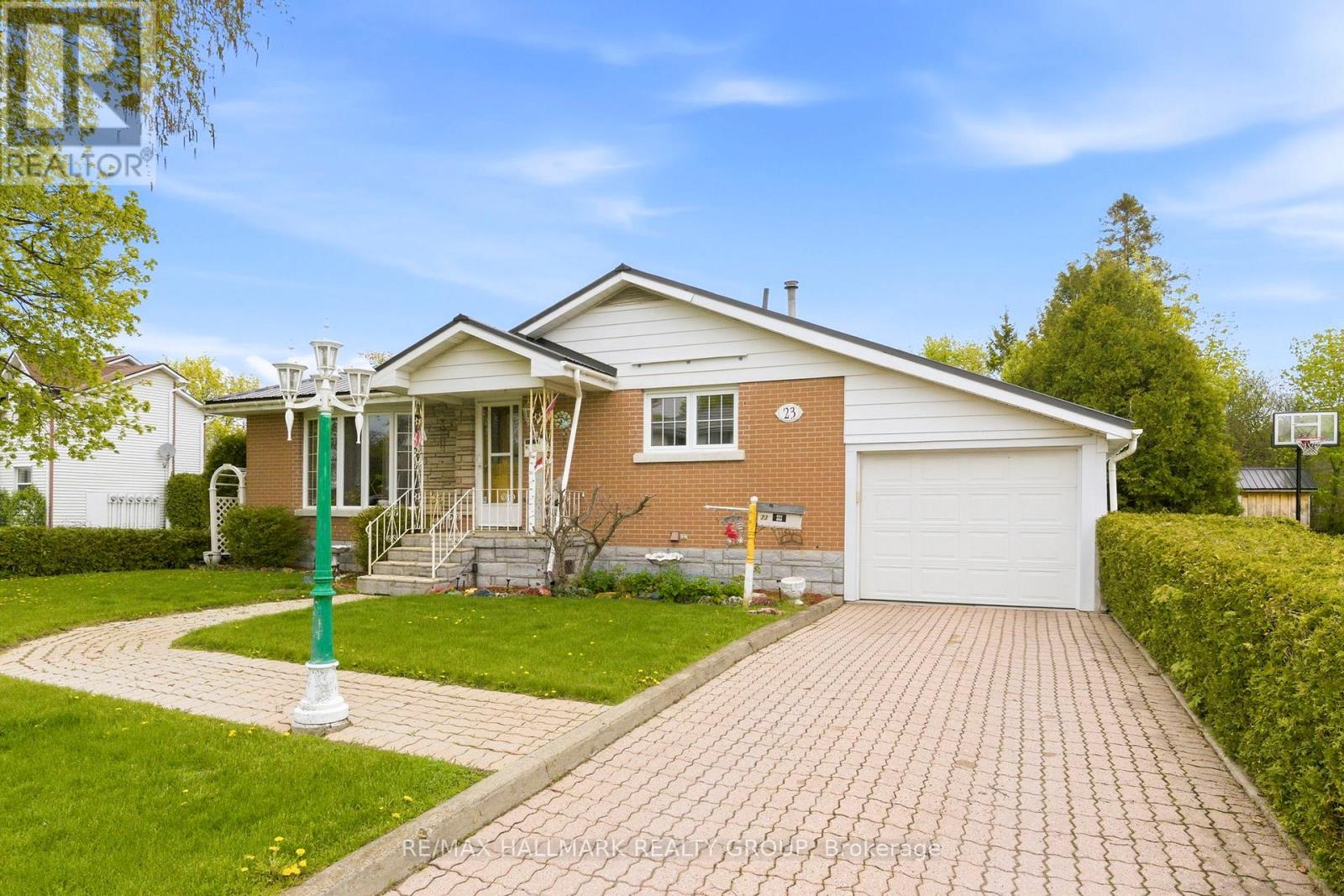 23 ALDERSHOT AVENUE - 2