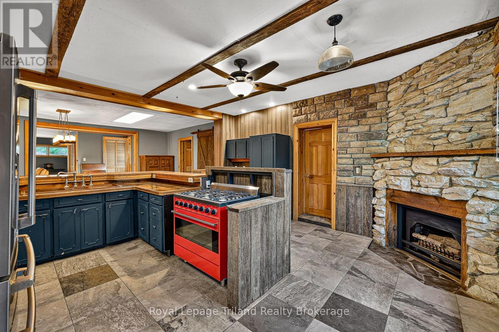 300 Haines Street — photo 12