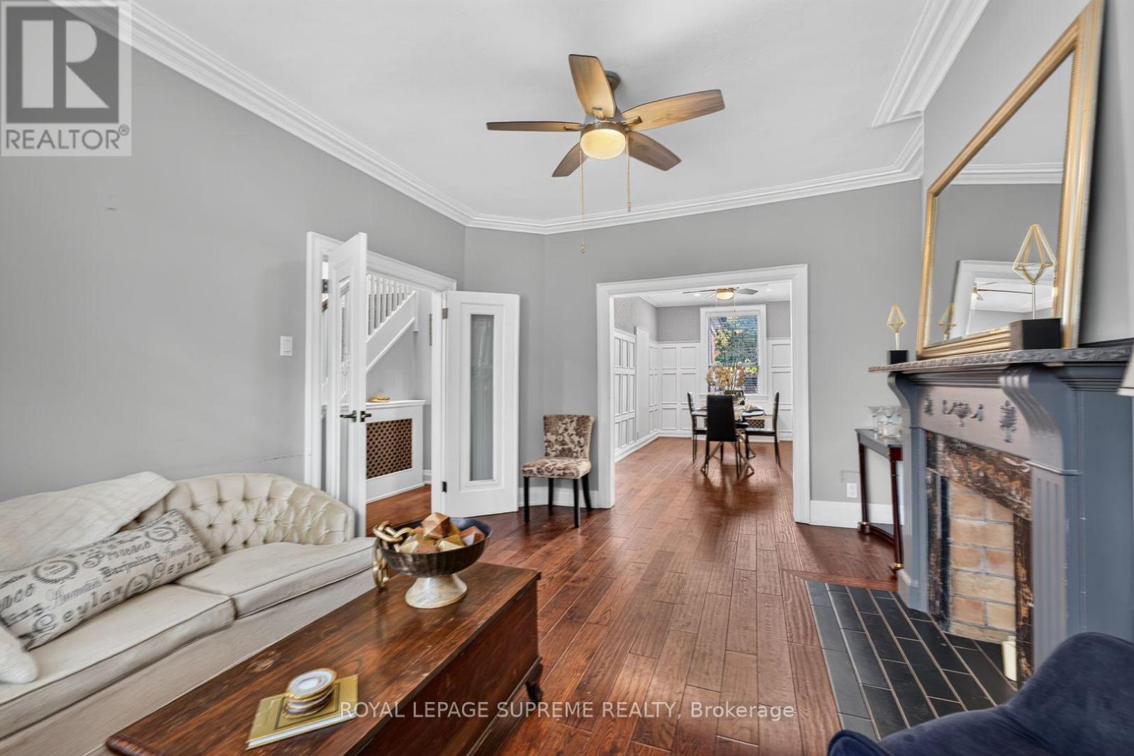 626 MANNING AVENUE - 10
