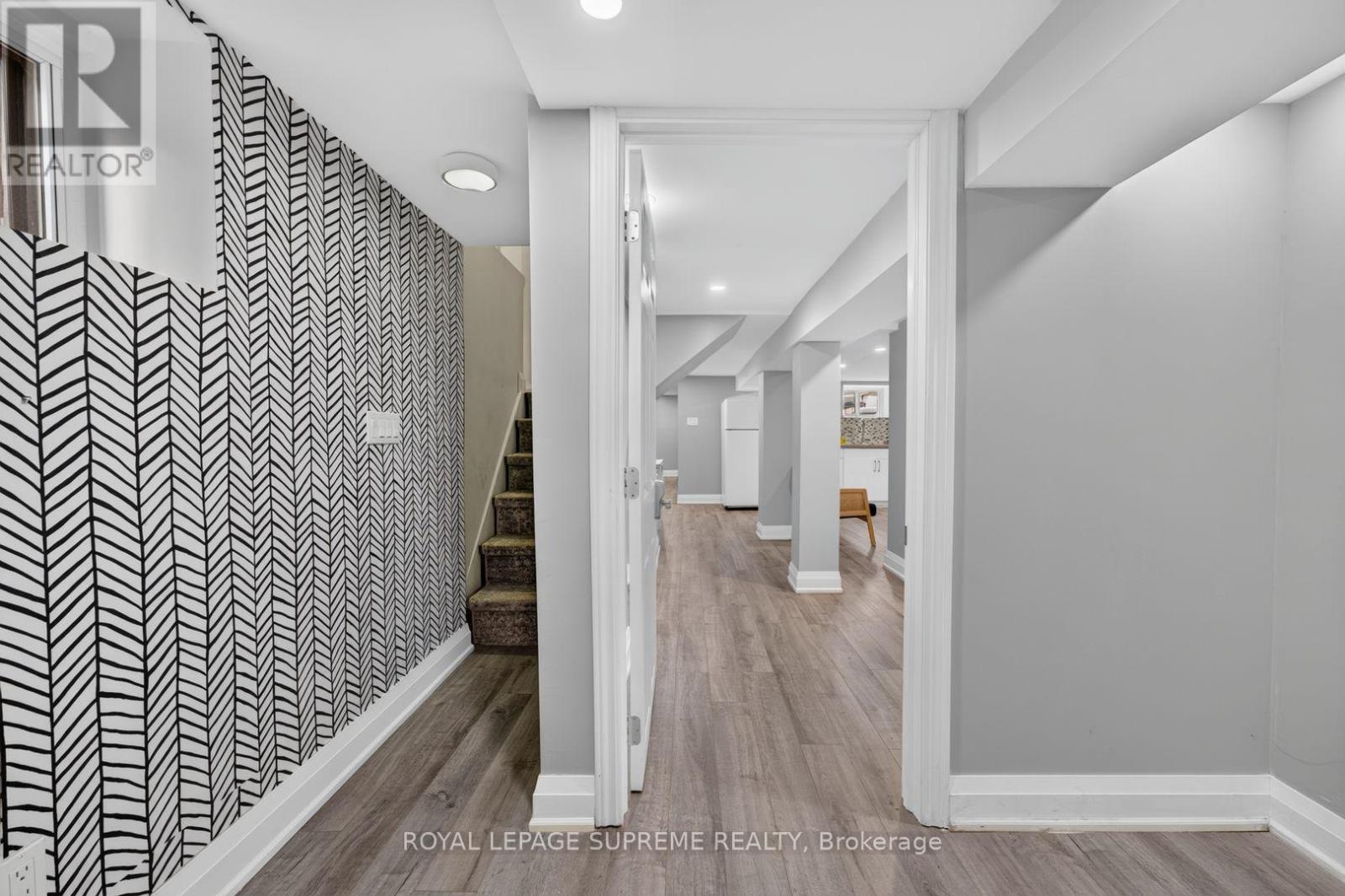 626 MANNING AVENUE - 26