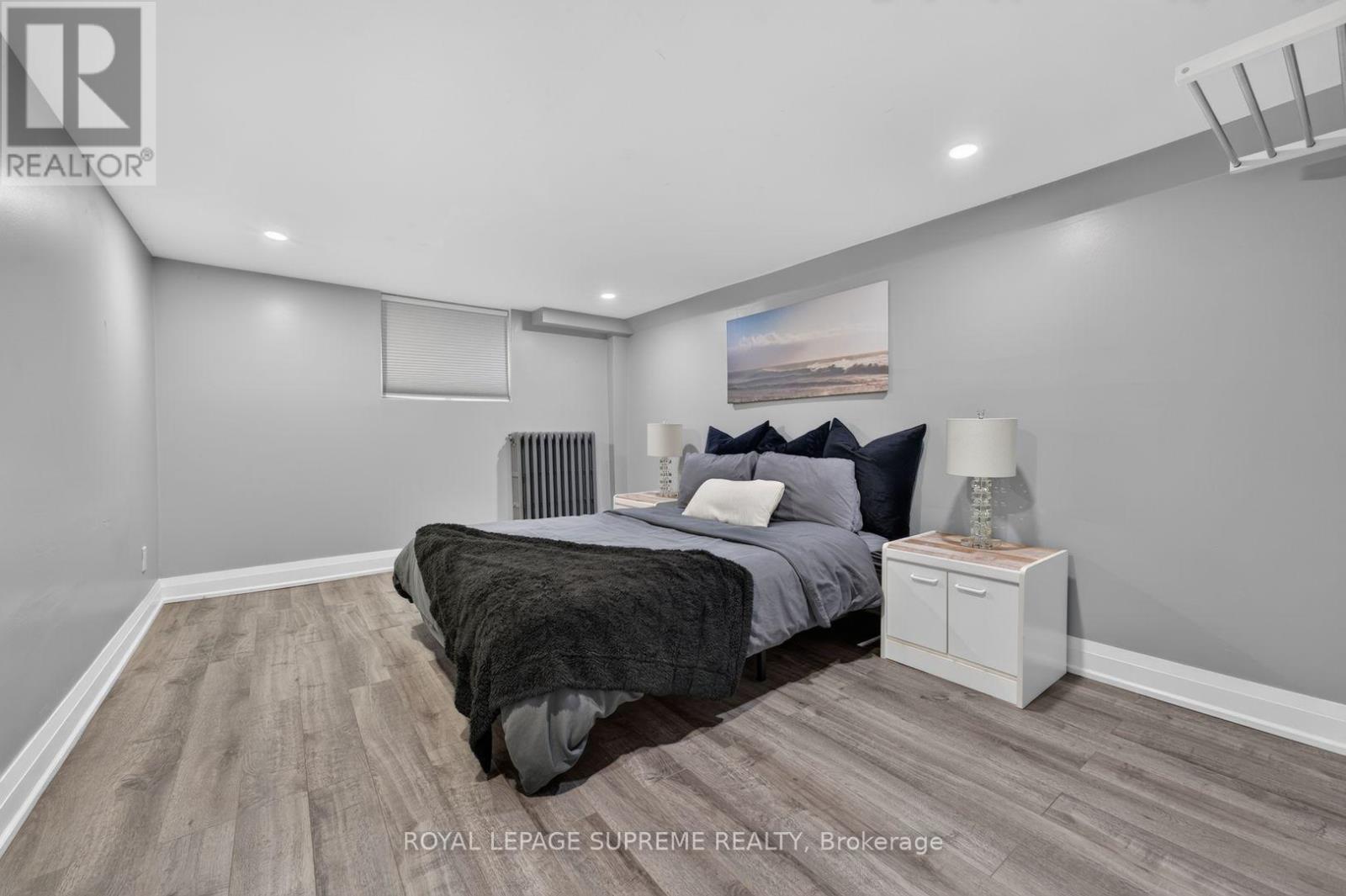 626 MANNING AVENUE - 32