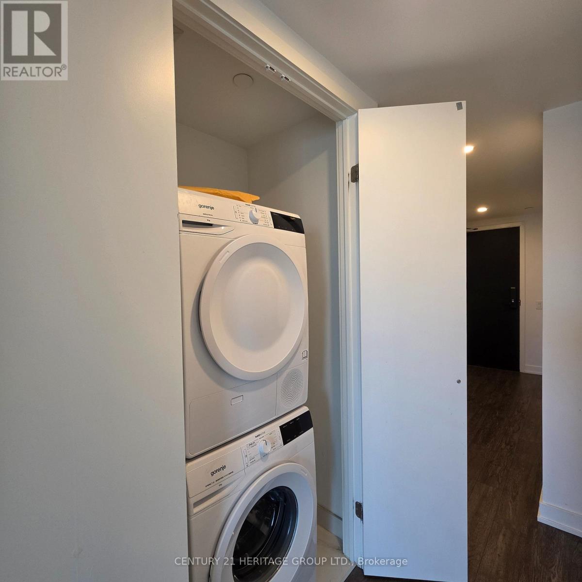 88 Queen Street — photo 17