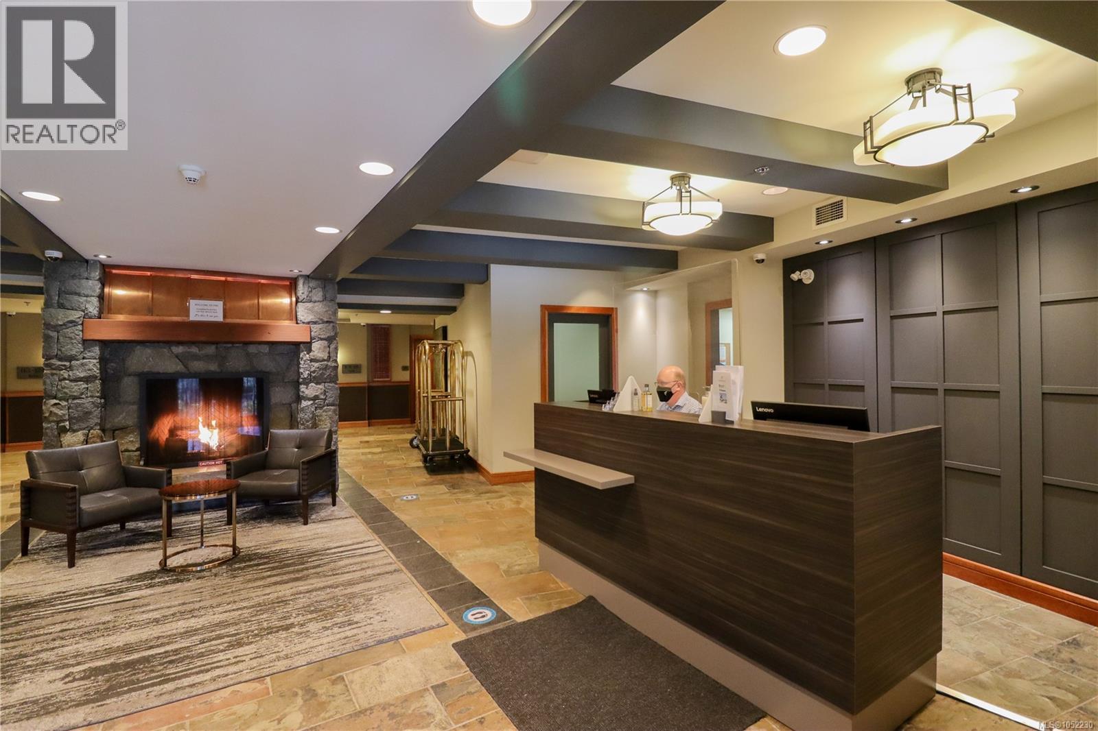 #102/104A 1376 Lynburne Pl - 15