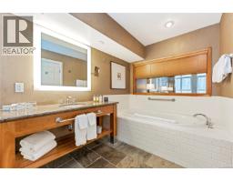 Kitchen - 102/104a 1376 Lynburne Pl, Langford, BC V9B6S1 Photo 6