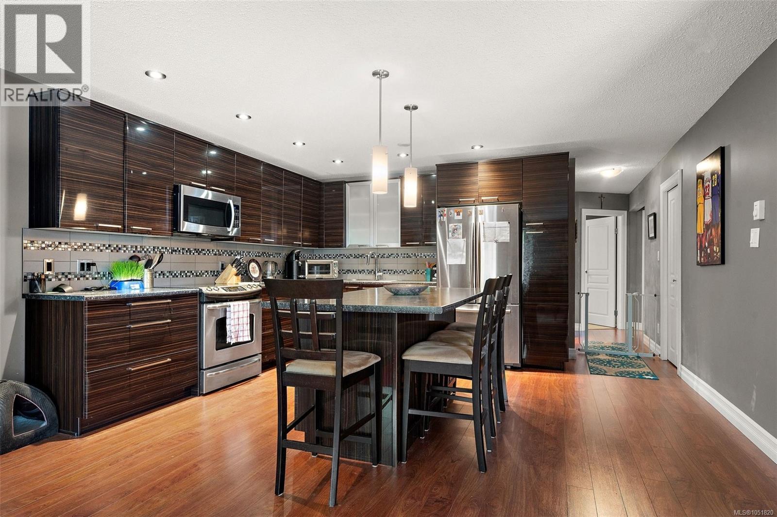  4086 Quadra Street, Saanich