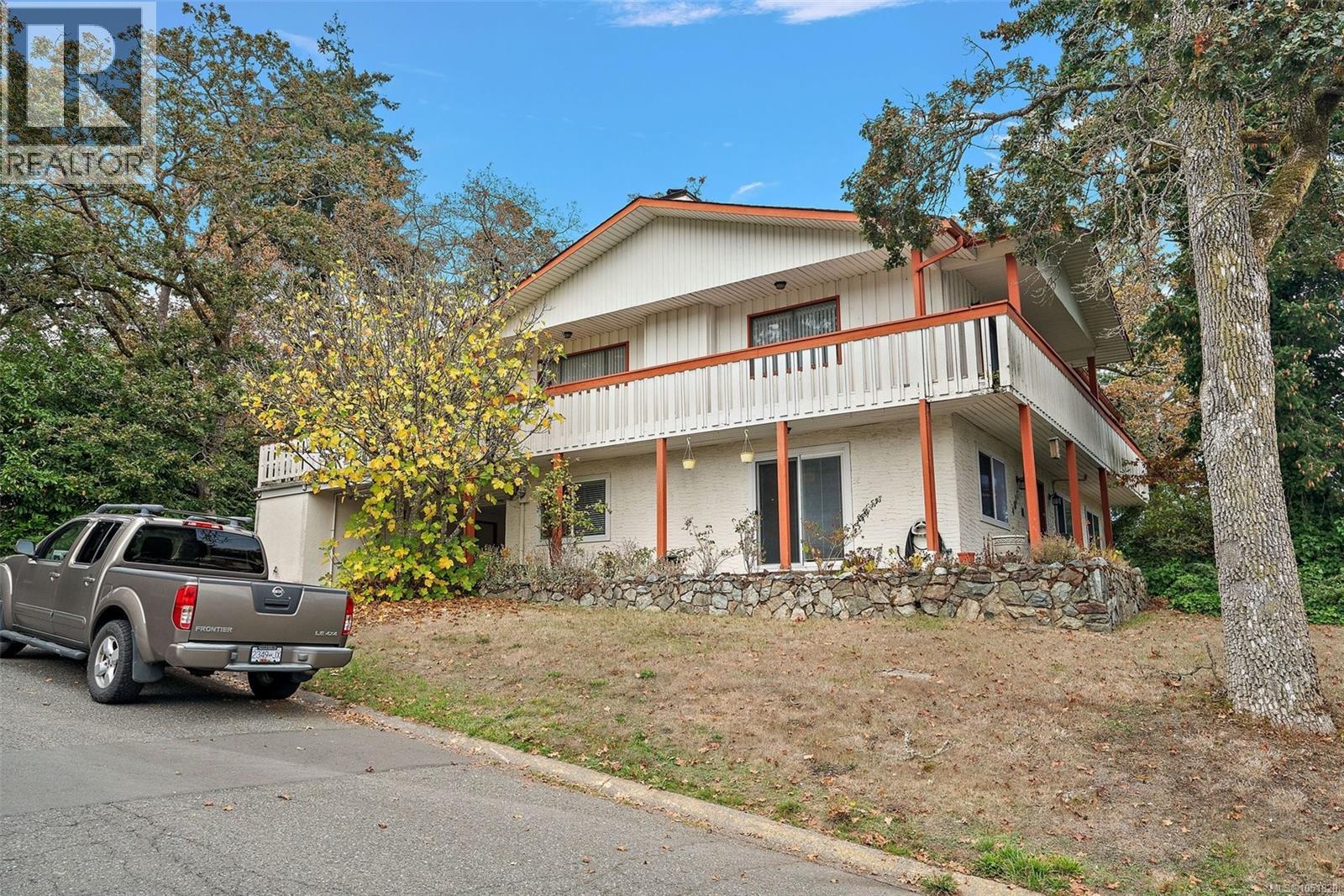  4086 Quadra Street, Saanich