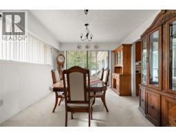 4086 Quadra St, Saanich, BC V8X1K6 Photo 23