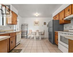 4086 Quadra St, Saanich, BC V8X1K6 Photo 26