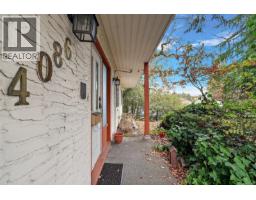 4086 Quadra St, Saanich, BC V8X1K6 Photo 38