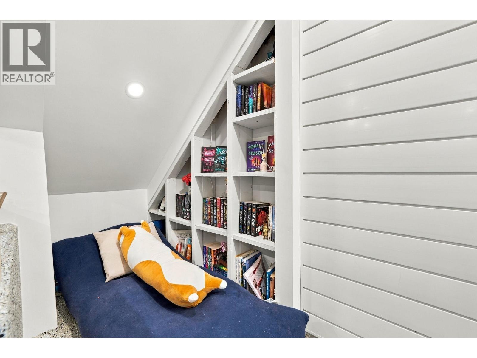 Photo of 1720 DEEP COVE ROAD 28