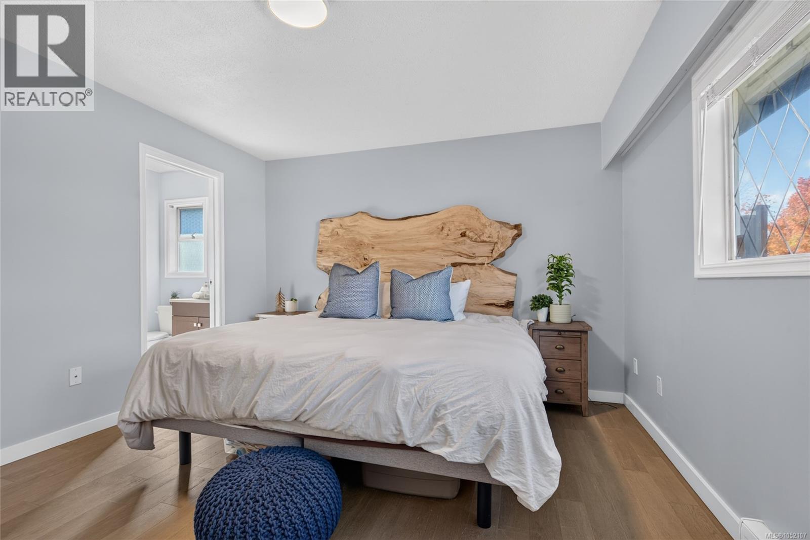 4291 Burbank Cres - 20