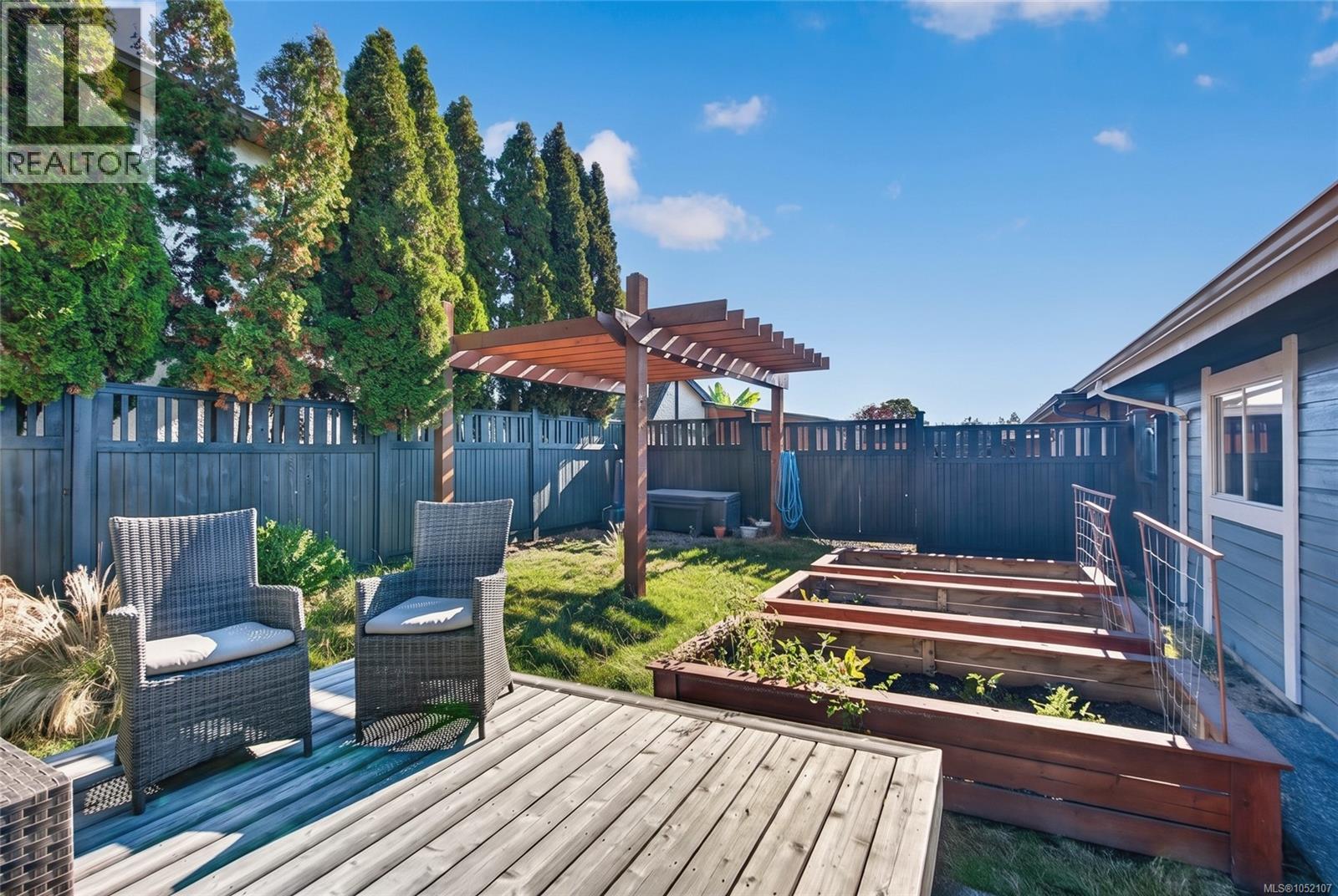 4291 Burbank Cres - 36