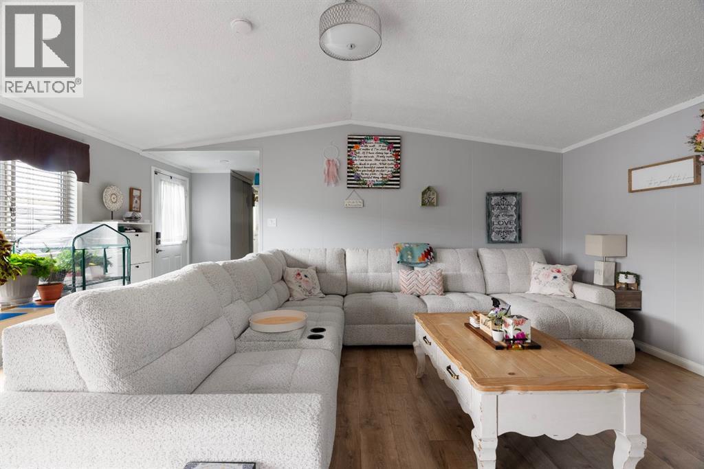 204 Elm Street, Fort McMurray