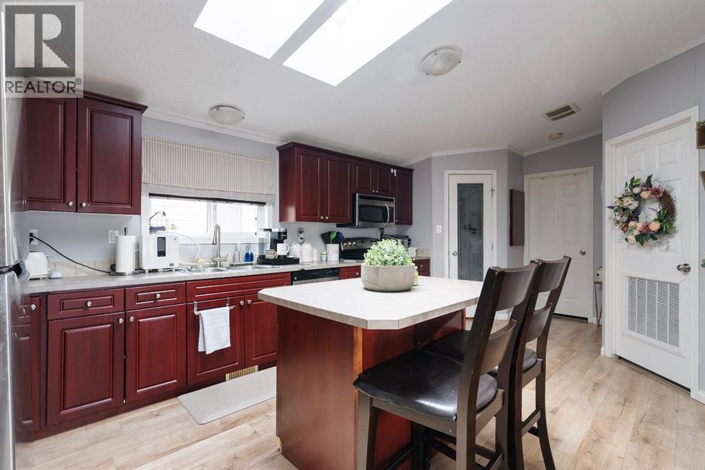 204 Elm Street, Fort McMurray