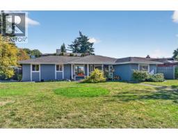 4291 Burbank Cres, Saanich, BC V8Z6T4 Photo 38