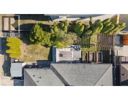 4291 Burbank Cres, Saanich, BC V8Z6T4 Photo 40