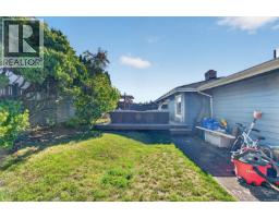 4291 Burbank Cres, Saanich, BC V8Z6T4 Photo 37