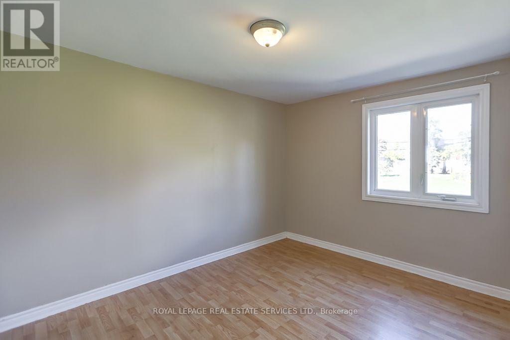 1695 Coram Crescent — photo 17