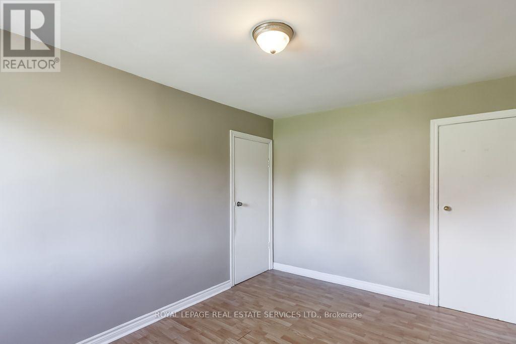 1695 Coram Crescent — photo 18