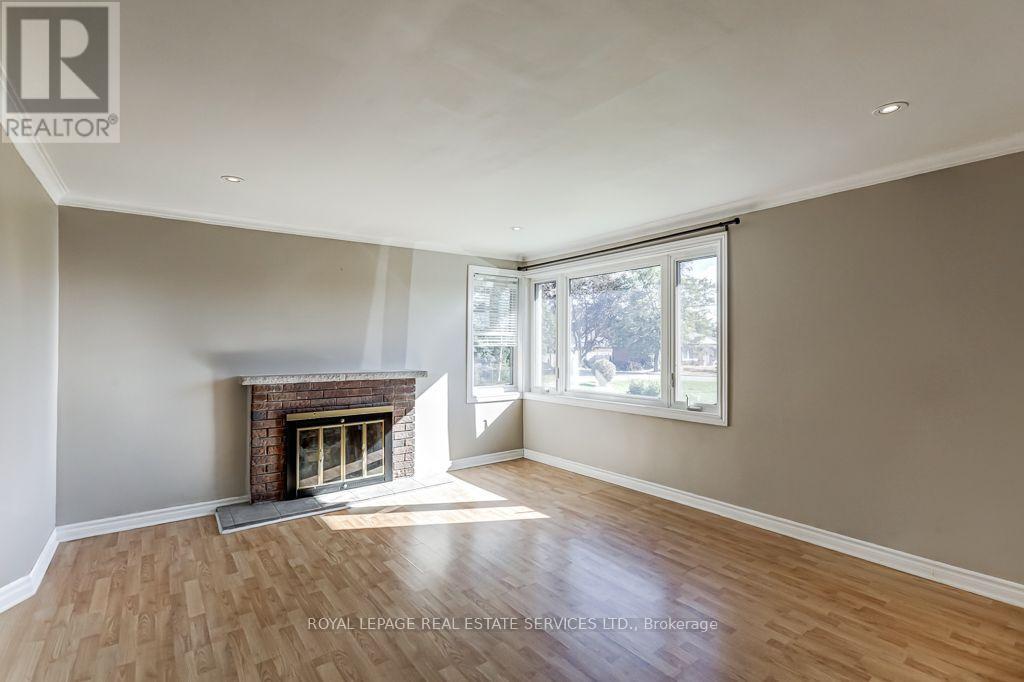 MAIN - 1695 CORAM CRESCENT, Mississauga (Dixie) — photo 6
