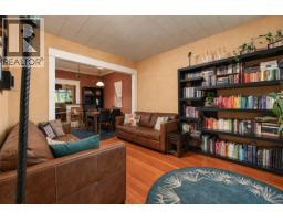 1761 E 4th Avenue, Vancouver, BC V5N1J9 Photo 6