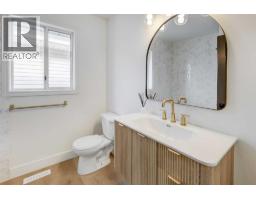 826 Coventry Drive NE - photo 13