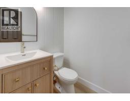 826 Coventry Drive NE - photo 14