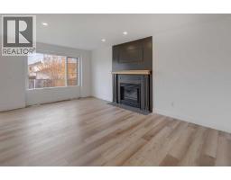 826 Coventry Drive NE - photo 15
