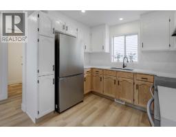 826 Coventry Drive NE - photo 16