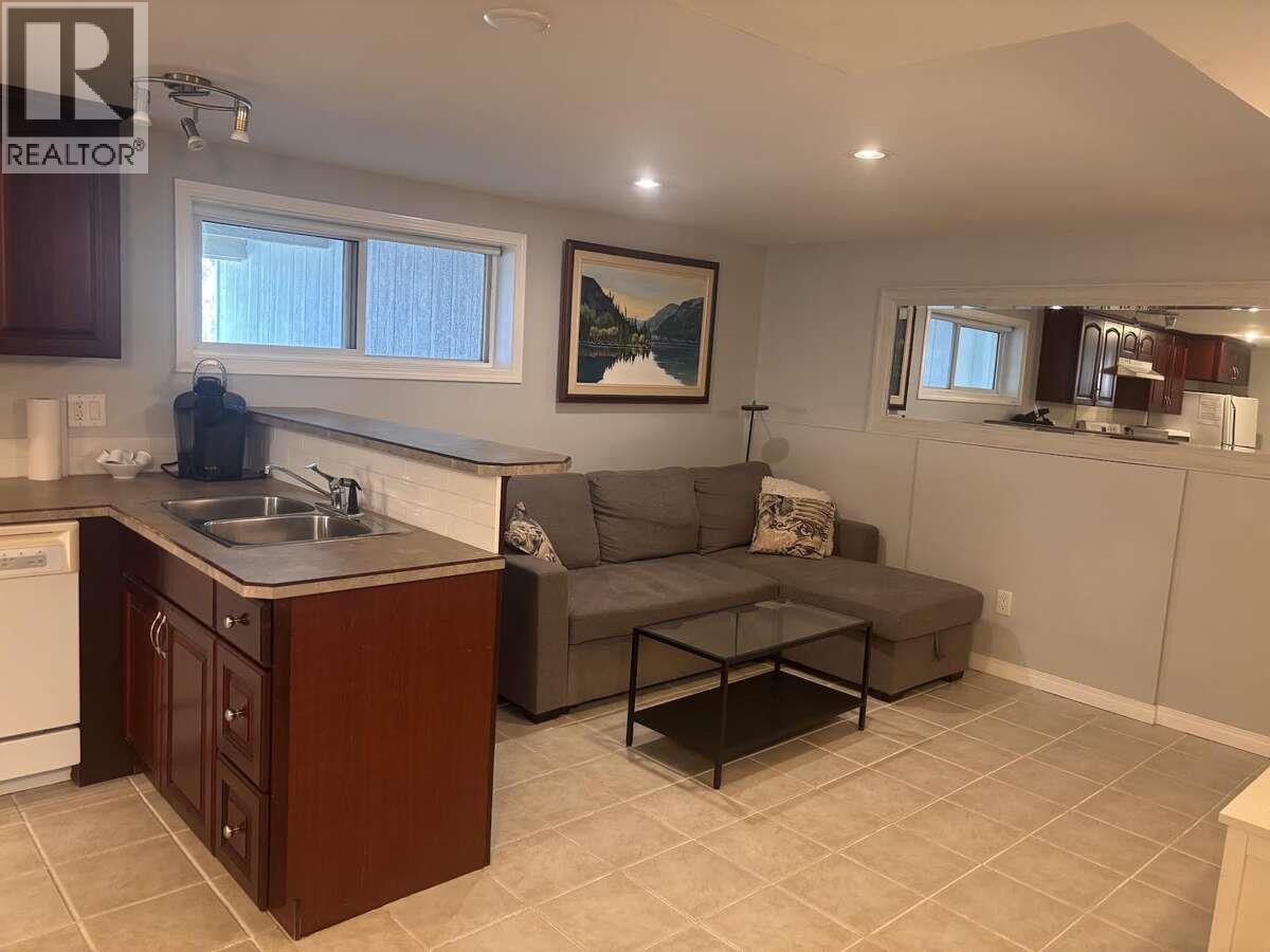 725 Ross Avenue, Penticton