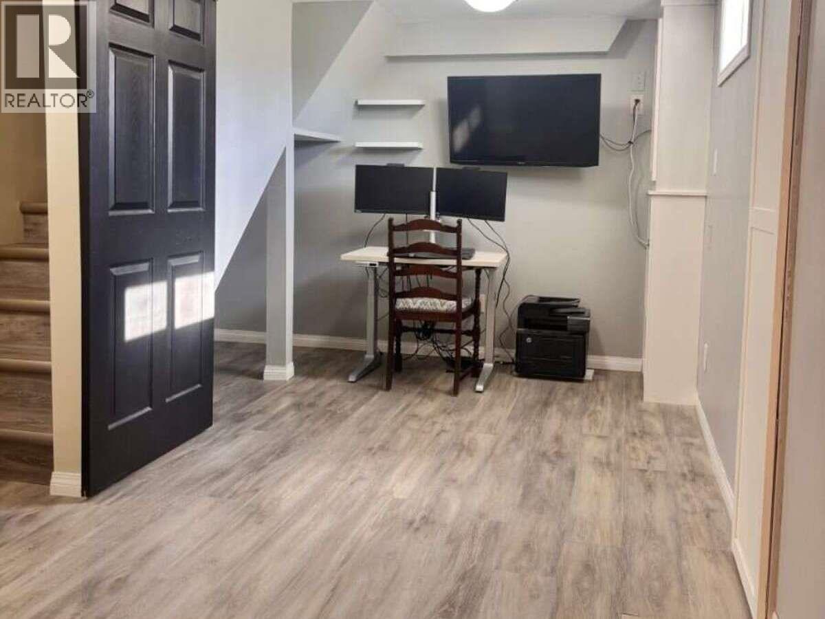 725 Ross Avenue, Penticton