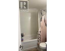 1302 - 160 Densmore Road, Cobourg, ON K9A4J9 Photo 7