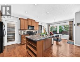153 Cranleigh Bay SE - photo 5